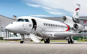 Falcon 8X private jet wallpapers
