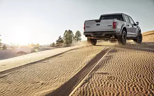 Ford F-150 Raptor SuperCrew car wallpapers