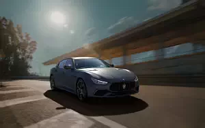 Maserati Ghibli MC Edition (Blu Vittoria) car wallpapers