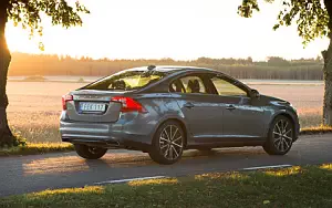 Volvo S60 D3 car wallpapers