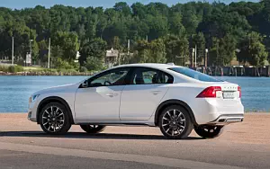 Volvo S60 D4 Cross Country car wallpapers