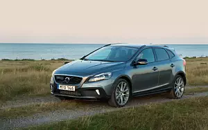 Volvo V40 T5 AWD Cross Country car wallpapers