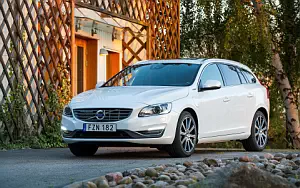 Volvo V60 D5 Twin Engine car wallpapers