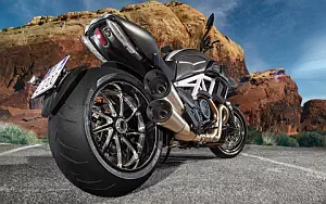 Ducati Diavel Carbon motorcycle wallpapers