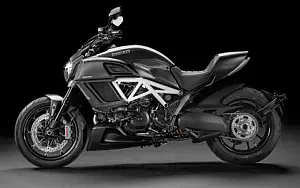 Ducati Diavel Carbon motorcycle wallpapers