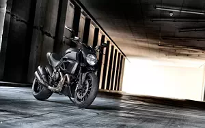 Ducati Diavel Dark motorcycle wallpapers