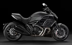 Ducati Diavel Dark motorcycle wallpapers