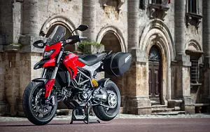 Ducati Hyperstrada motorcycle wallpapers