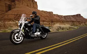 Harley-Davidson Dyna Switchback motorcycle wallpapers
