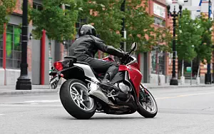 Honda VFR1200F motorcycle wallpapers