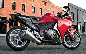 Honda VFR1200F motorcycle wallpapers