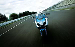 Suzuki GSX-R1000 motorcycle wallpapers