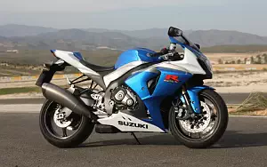 Suzuki GSX-R1000 motorcycle wallpapers