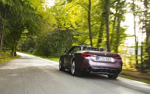 BMW M4 Competition M xDrive Convertible car wallpapers