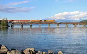 BNSF Railway freight train wallpapers