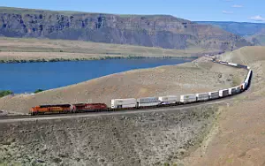 BNSF Railway freight train wallpapers