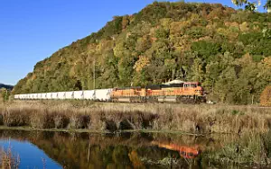 BNSF Railway freight train wallpapers