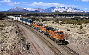 BNSF Railway freight train wallpapers