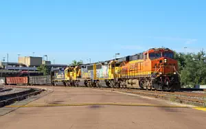 BNSF Railway freight train wallpapers