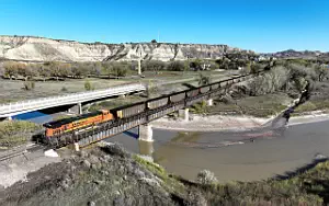 BNSF Railway freight train wallpapers