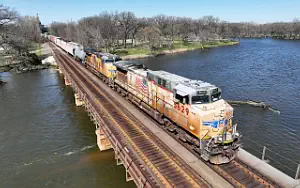 Union Pacific Railroad freight train wallpapers