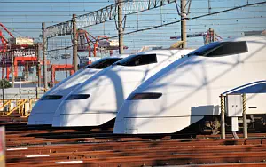 Japan High speed train wide wallpapers and HD wallpapers