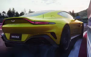 Aston Martin Vantage car wallpapers