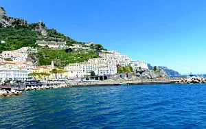Amalfi town wallpapers