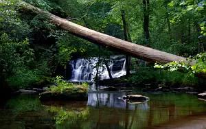 Waterfall wallpapers